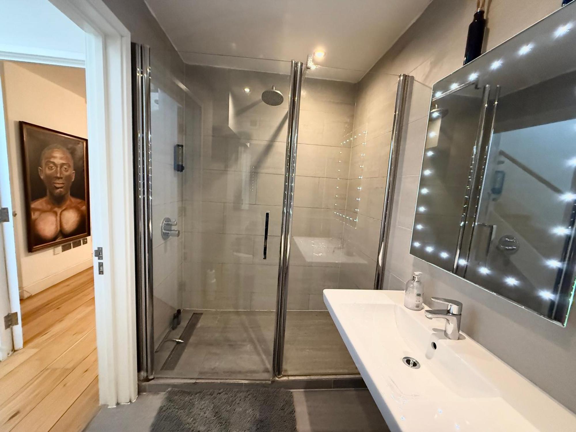 Immaculate Covent Garden Apartment Λονδίνο Εξωτερικό φωτογραφία